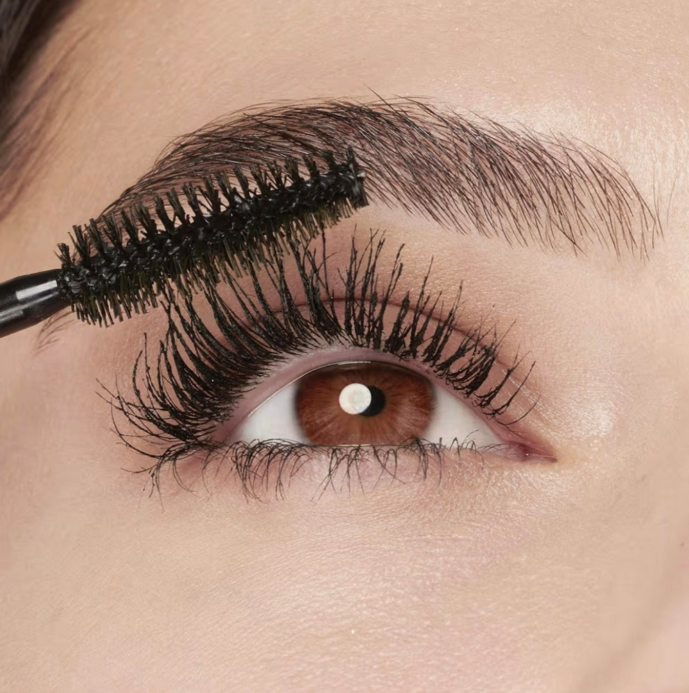 Máscara de Pestañas Lavable Maybelline Volumen Express The Colossal – Negro Clásico