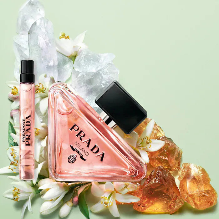 Favoritos de Sephora 
Set de muestra de perfumes navideños con cupón canjeable