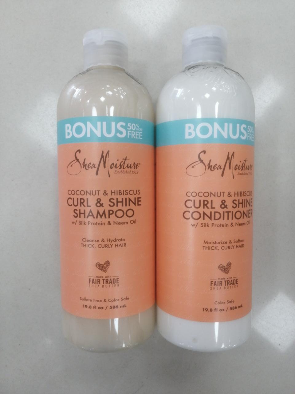Champú / acondicionador  Coconut & Hibiscus Curl & Shine Shea Moisture